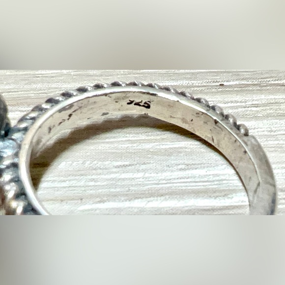 Vintage Handmade Oxidized Sterling Silver Moonstone Lotus Flower Ring, Size 6 - Picture 8 of 13